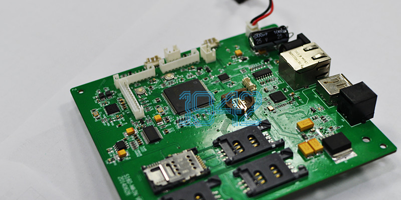 醫(yī)療設(shè)備SMT貼片加工中如何選擇合適的材料以確保生物相容性？